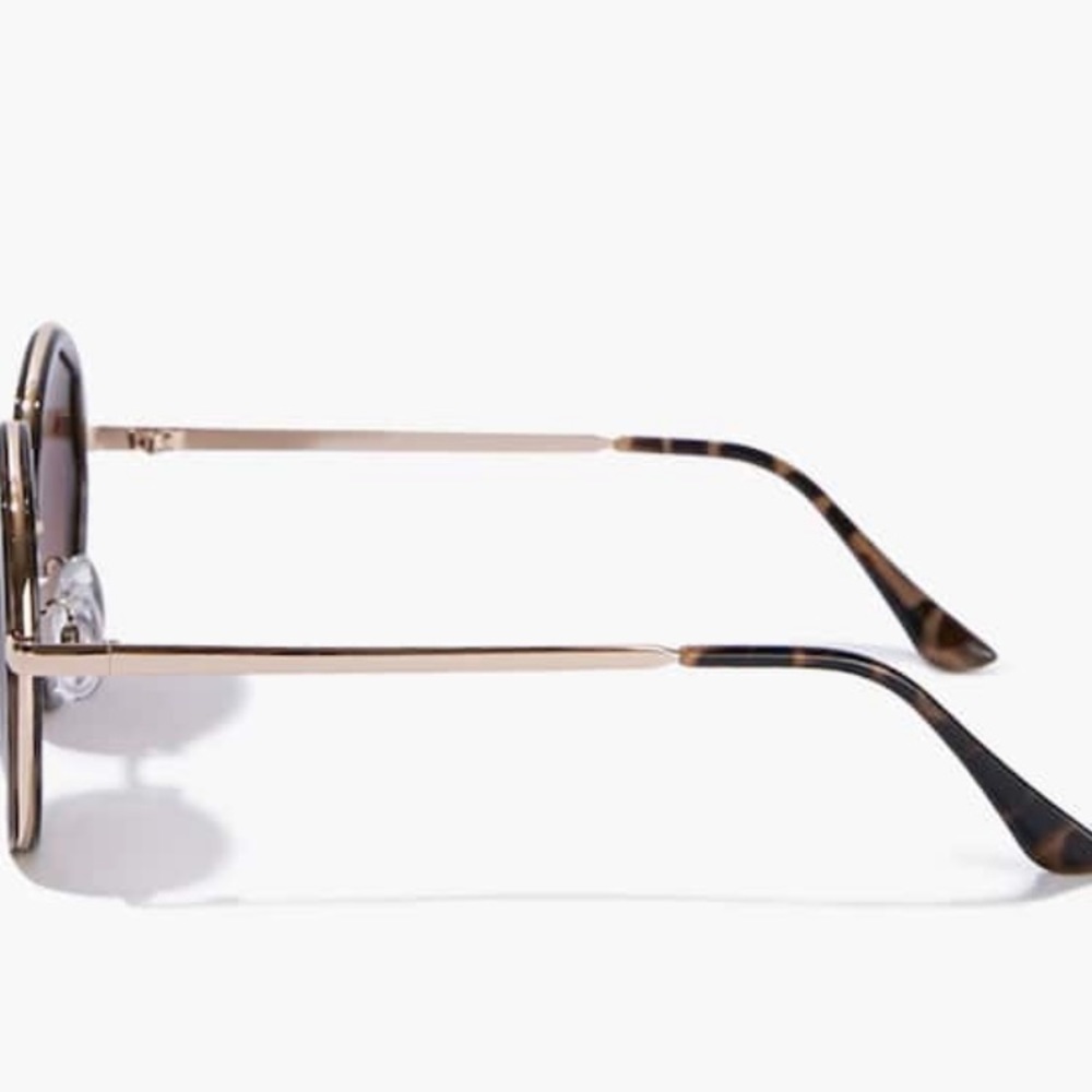 F21 Rounded sunglasses - Picture 3 of 3